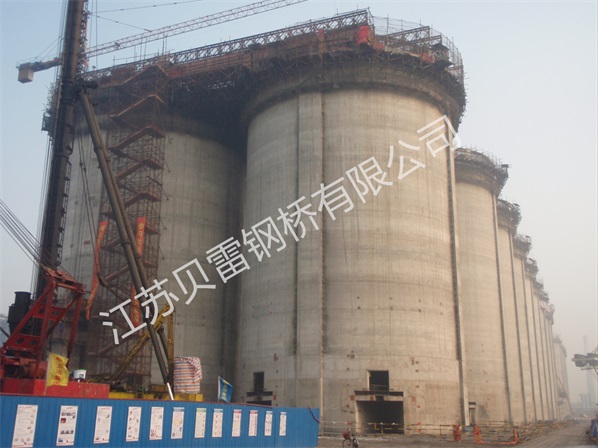 貝雷片在橋梁建設領域大放異彩，推動行業快速發展